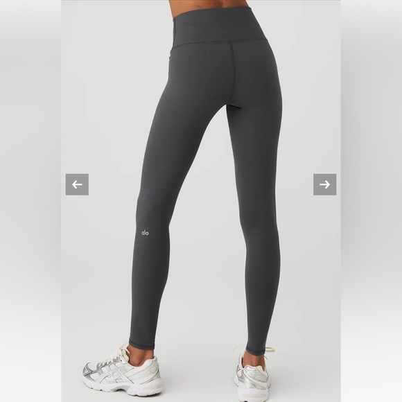 ALO AIRBRUSH LEGGING - Picture 2 of 3